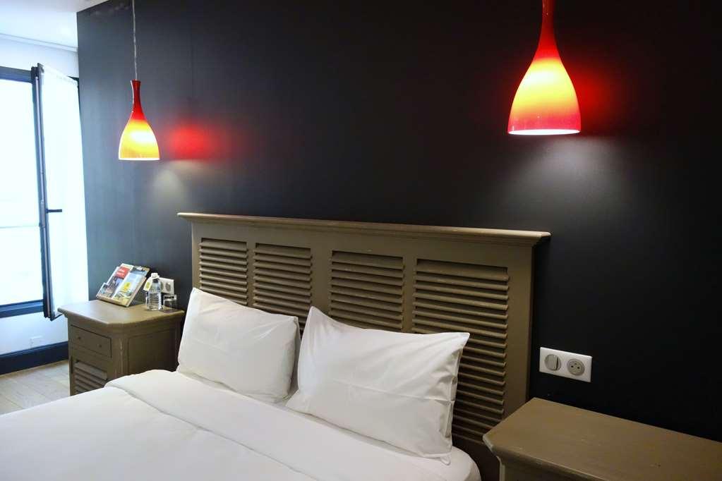 Hotel Henri IV Nérac Camera foto